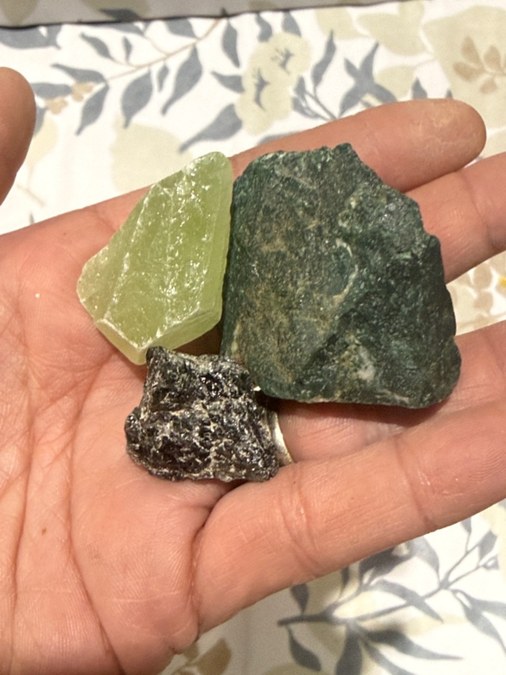 7 Natural Multi-Color Decorative Crystal Assortment - Home Accents - Picture 7 of 7